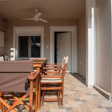 Betty'S 4 Seasons In Agria Villa Exterior photo