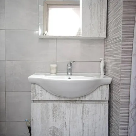 Betty'S 4 Seasons In Agria Villa Exterior photo